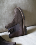 Bruine Gabor chelsea boots