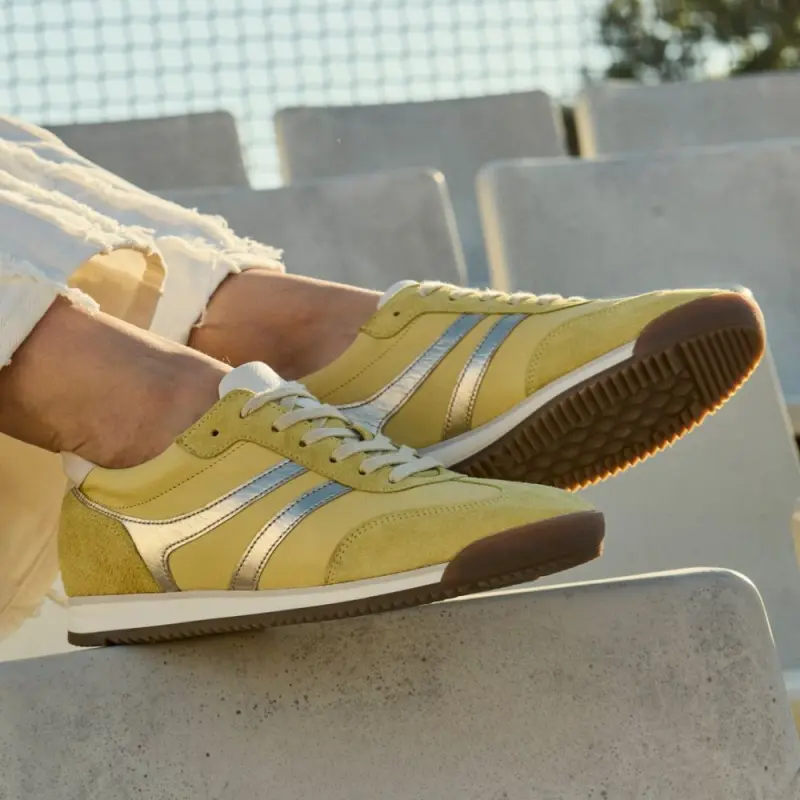 Gabor Sneakers Geel